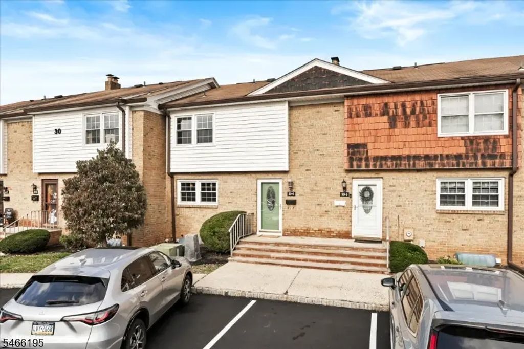 30-4 Farm Rd, Hillsborough Twp.