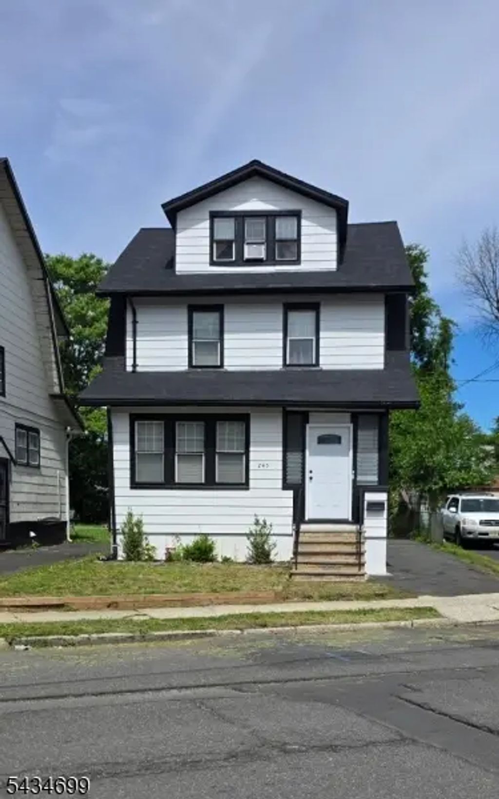 245 Linden Ave, Irvington Twp.