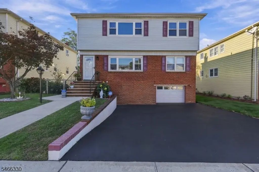 3 General Karge Ct, Elizabeth City