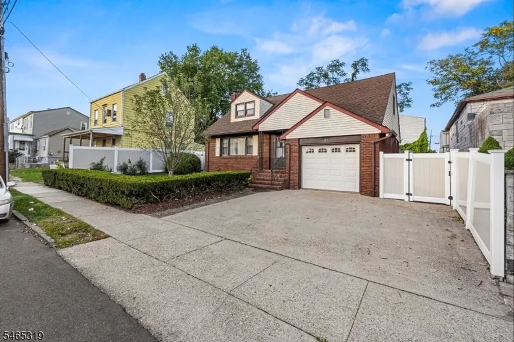 113 Carlisle Ave, Paterson City