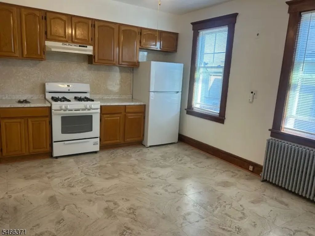 134 Ray St, Garfield City