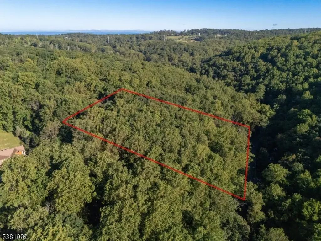 00 Sweet Hollow Road, Holland Twp.