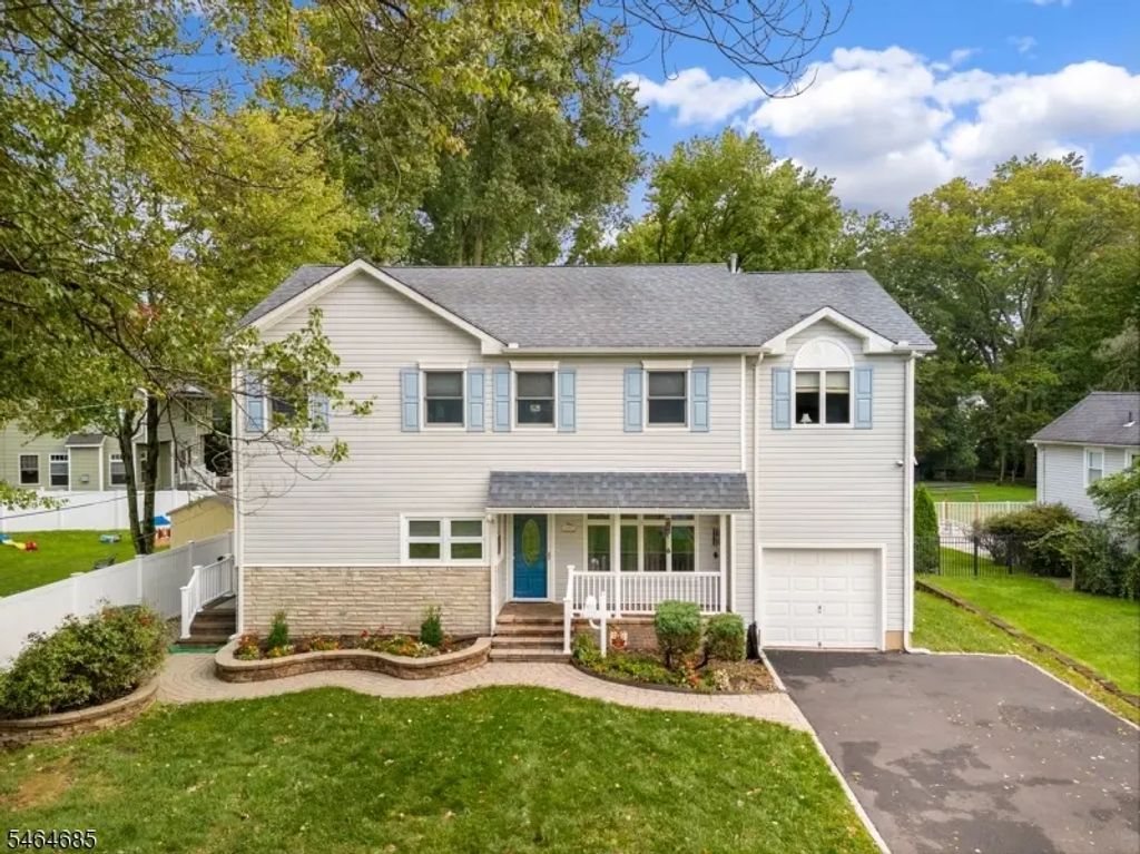 1670 King St, Scotch Plains Twp.