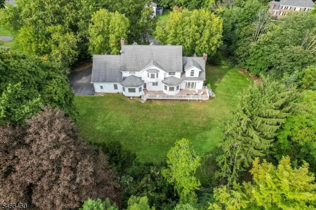 602 Grandview Ter, Franklin Lakes Boro