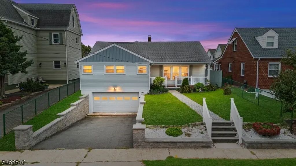16 Pavonia Ave, Kearny Town