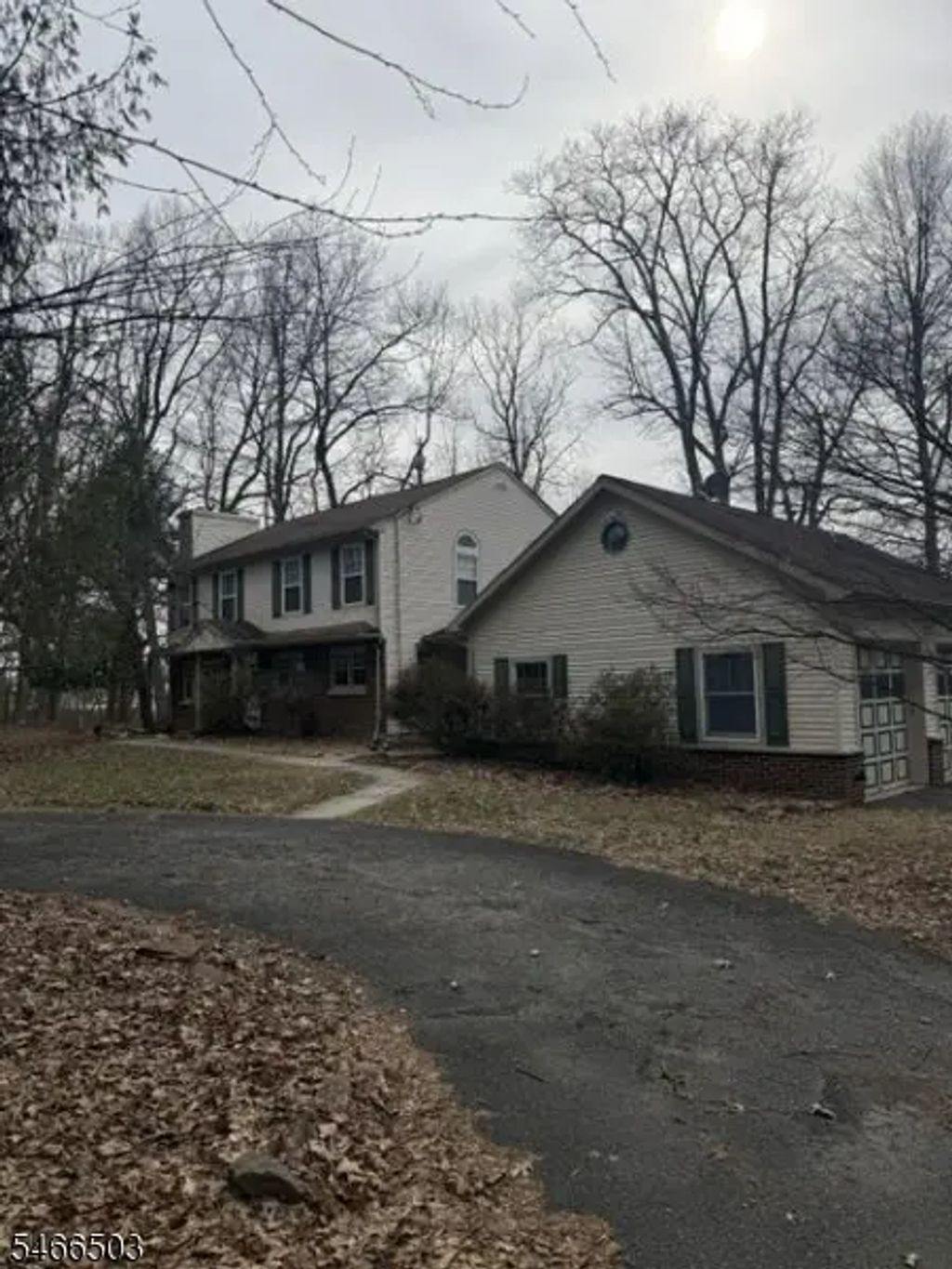 5 Linabury Ln, Chester Twp.