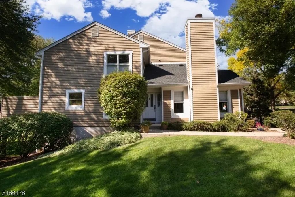 5 Eton Ct, Bedminster Twp.