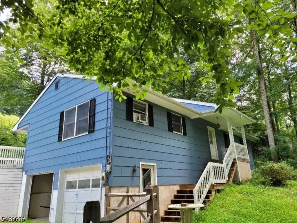 248 Anderson Road, Bethlehem Twp.
