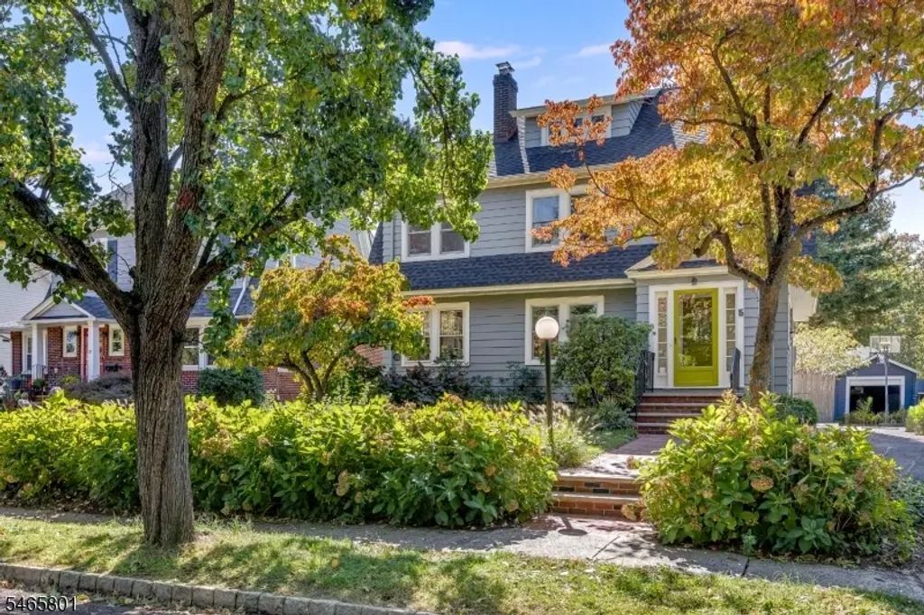 15 Euclid Pl, Montclair Twp.