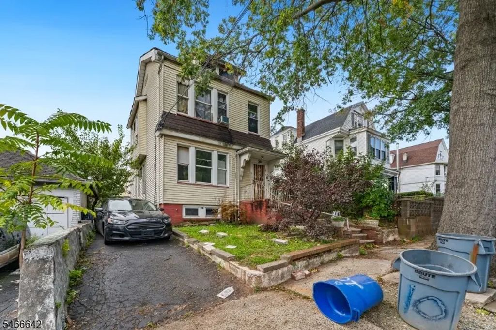 10 Bock Ave, Newark City