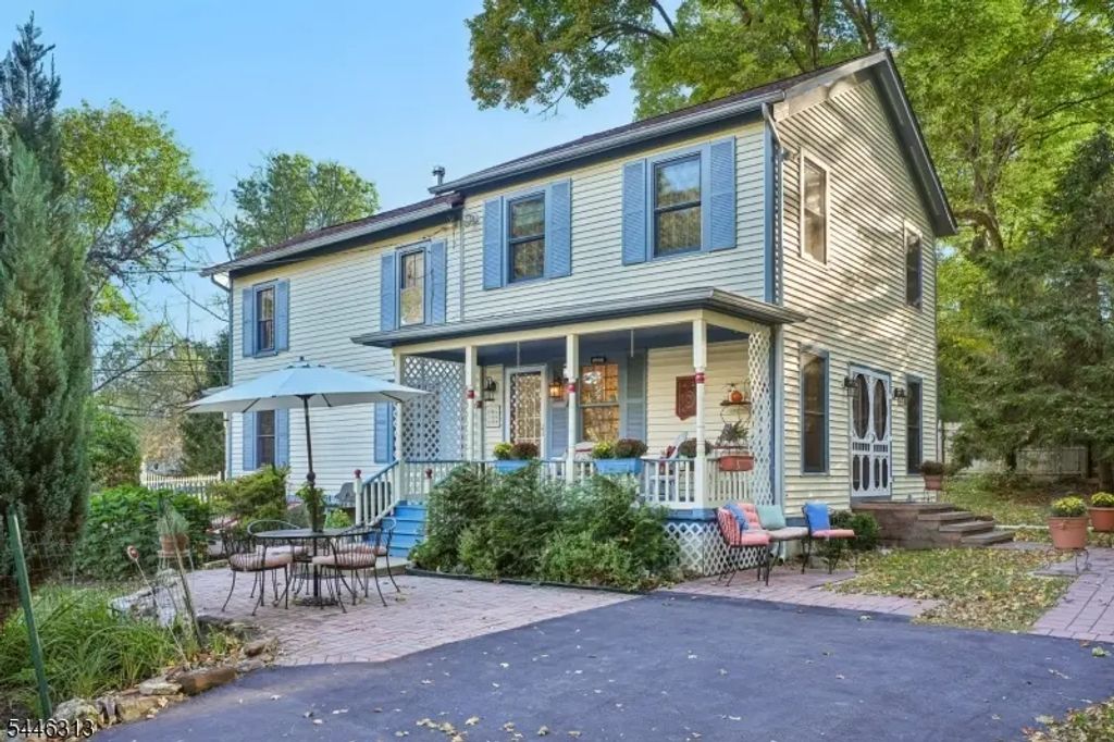 112 Flocktown Rd, Washington Twp.