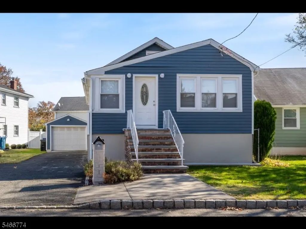 57 Harding Ave, Clark Twp.