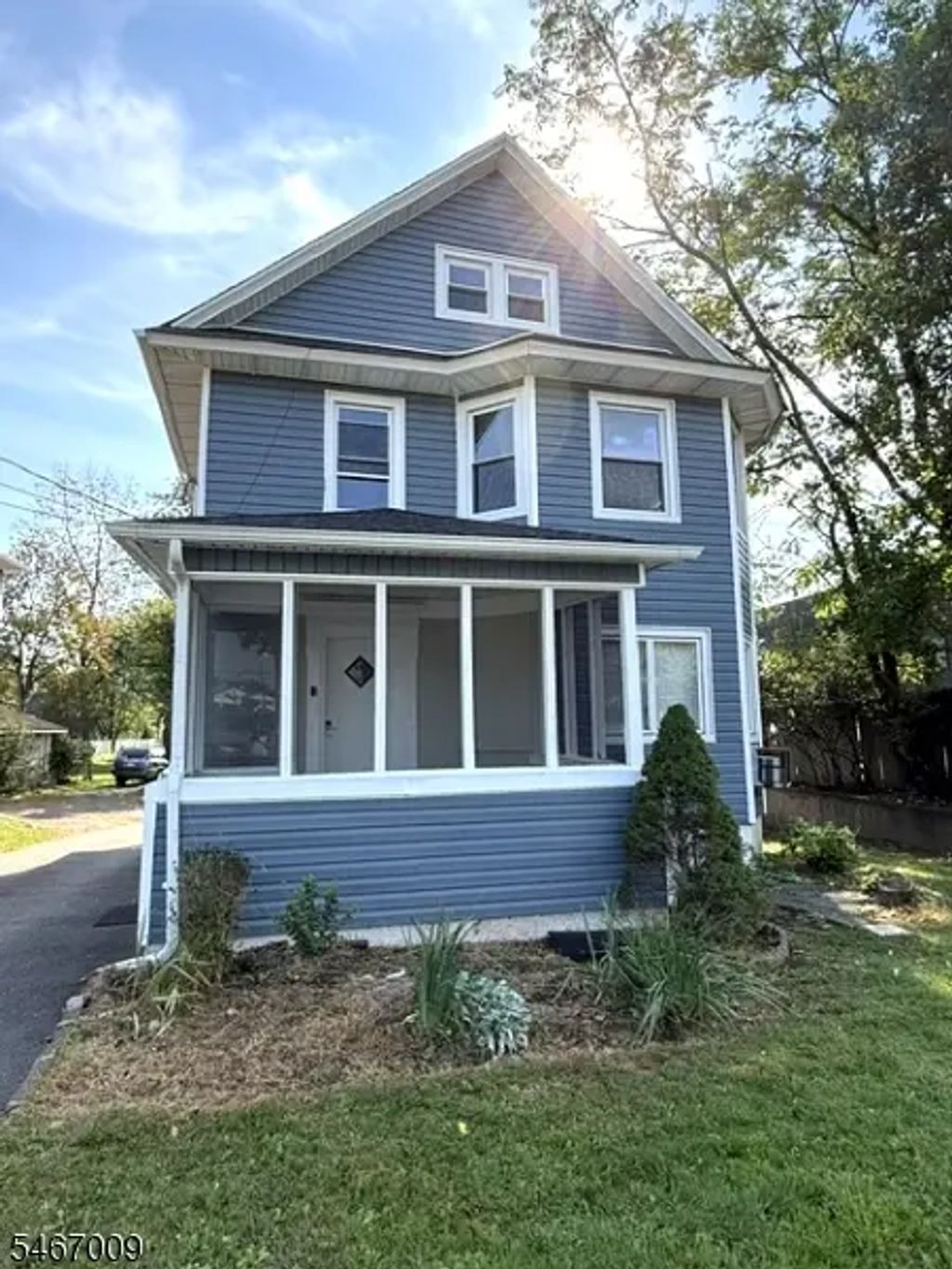 20 Maple Ave, Springfield Twp.