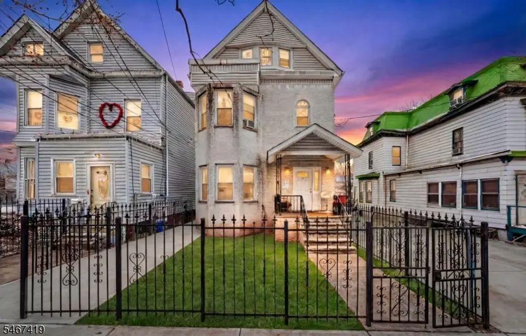 30 N 11th St, Newark City
