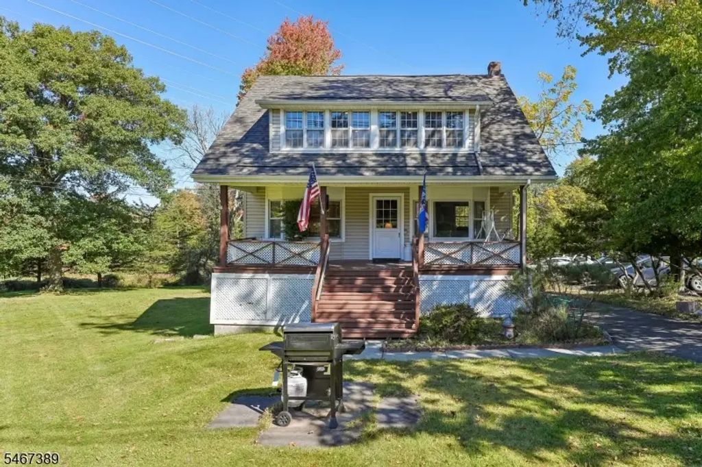 109 Gould Ave, North Caldwell Boro