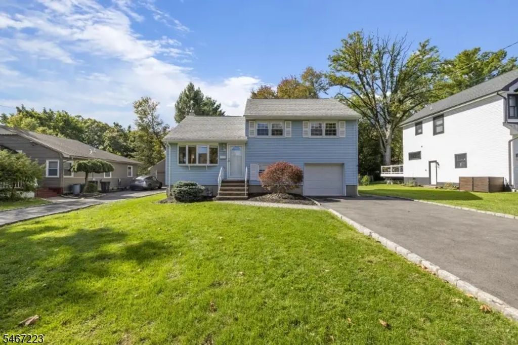 14 Woodside Ave, Cranford Twp.