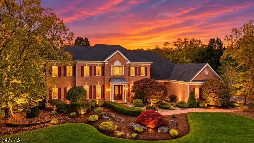 3 Perry Rd, Clinton Twp.