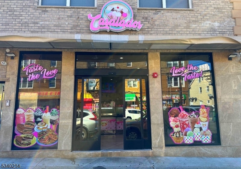 Photo of Listing #3992733