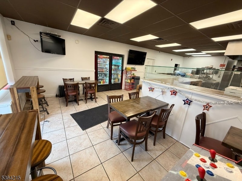 Photo of Listing #4001928