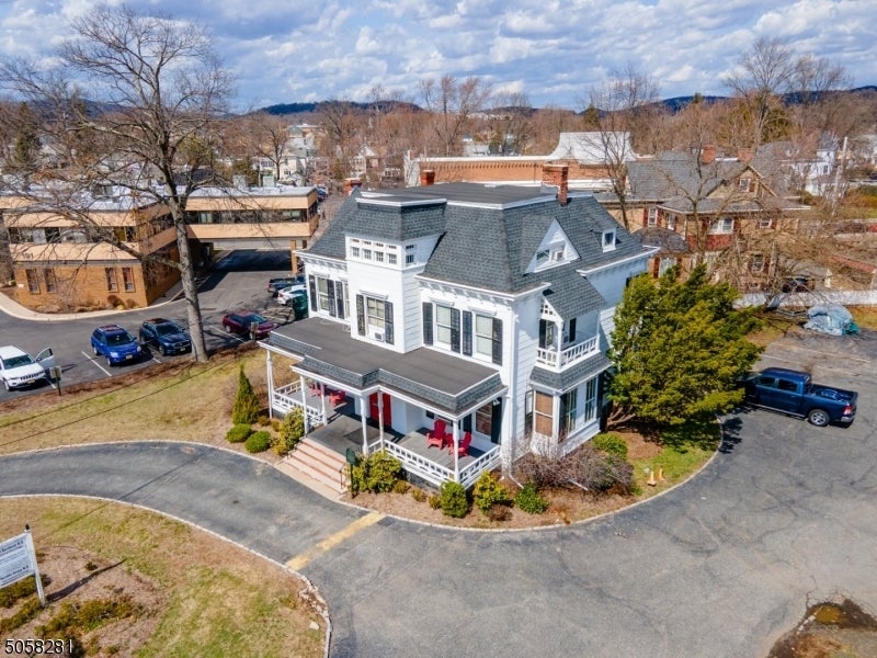 Photo of Listing #3934009