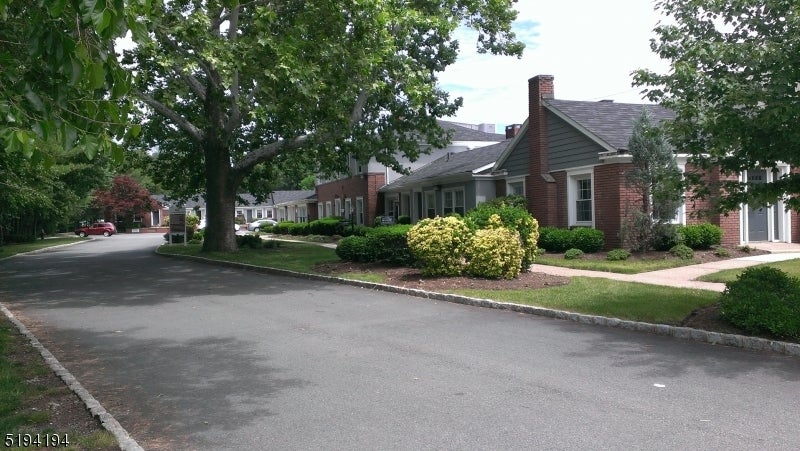 Photo of Listing #3948971