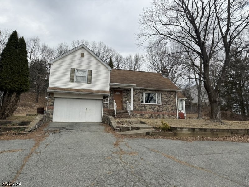 Photo of Listing #3949729