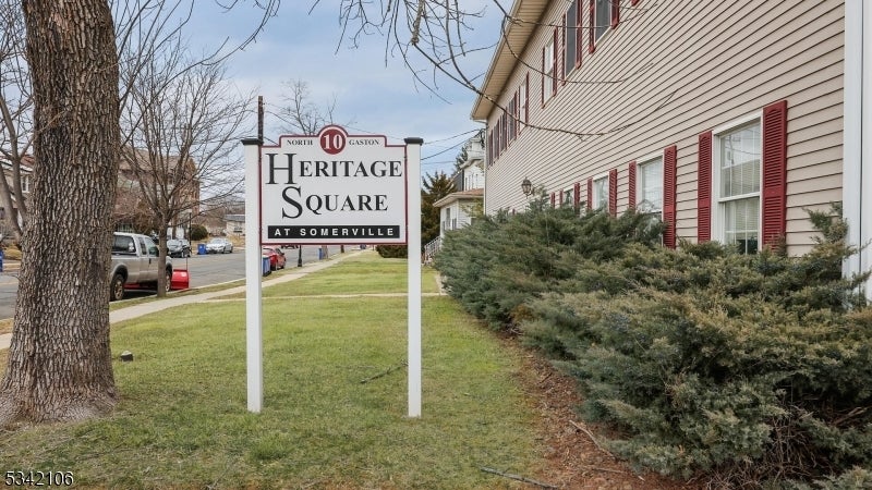 10 N Gaston Avenue, Somerville Boro