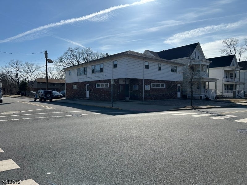 Photo of Listing #3950495