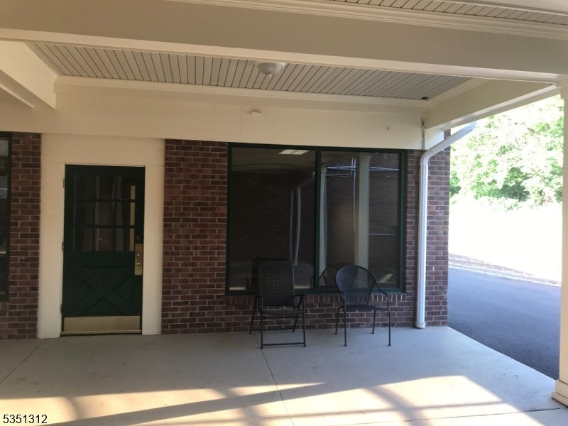 Photo of Listing #3957008