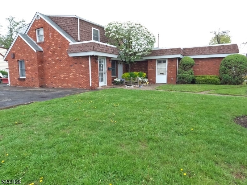 Photo of Listing #3958770