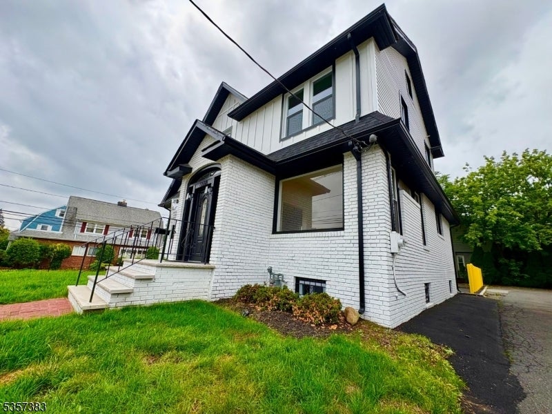 Photo of Listing #3962806