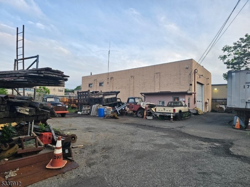Photo of Listing #3963452