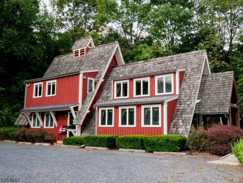 109 Route22, Clinton Town