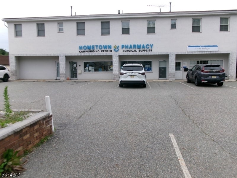Photo of Listing #3977578