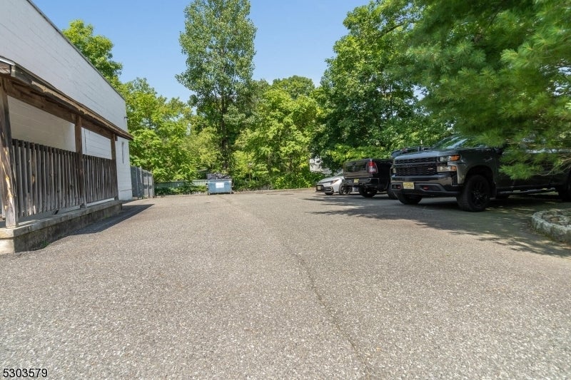Photo of Listing #3980202