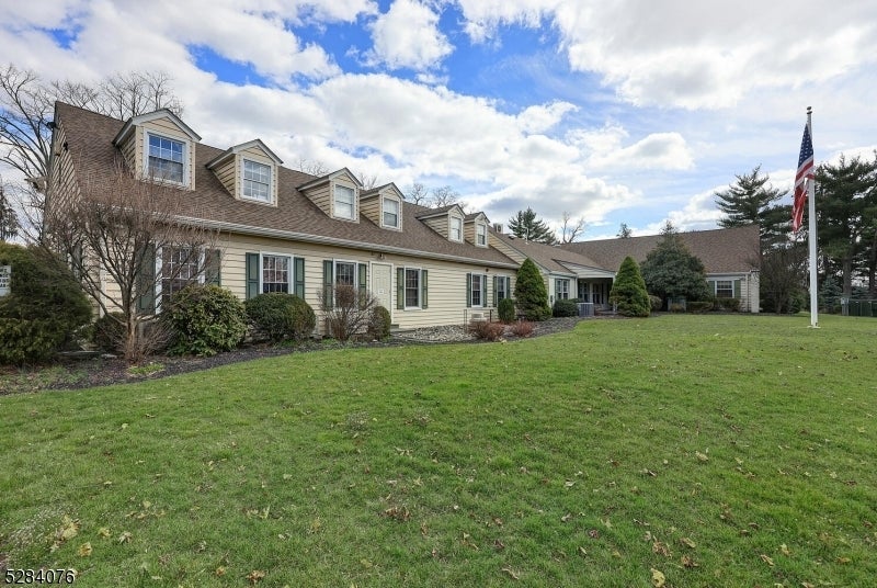 Photo of Listing #3981292