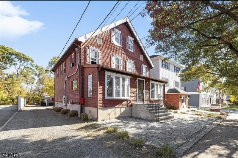Photo of Listing #3983009