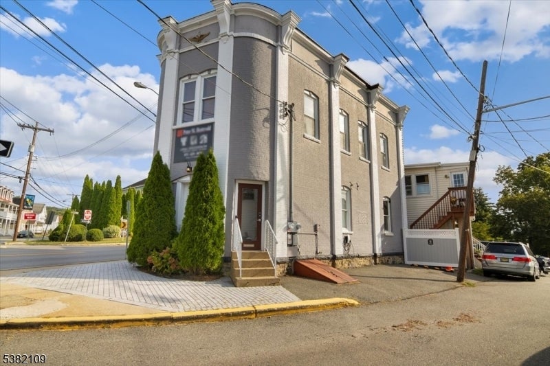 Photo of Listing #3985037