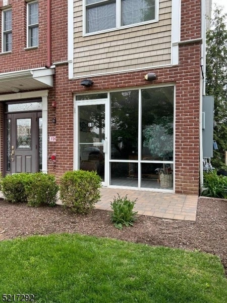 Photo of Listing #3986109