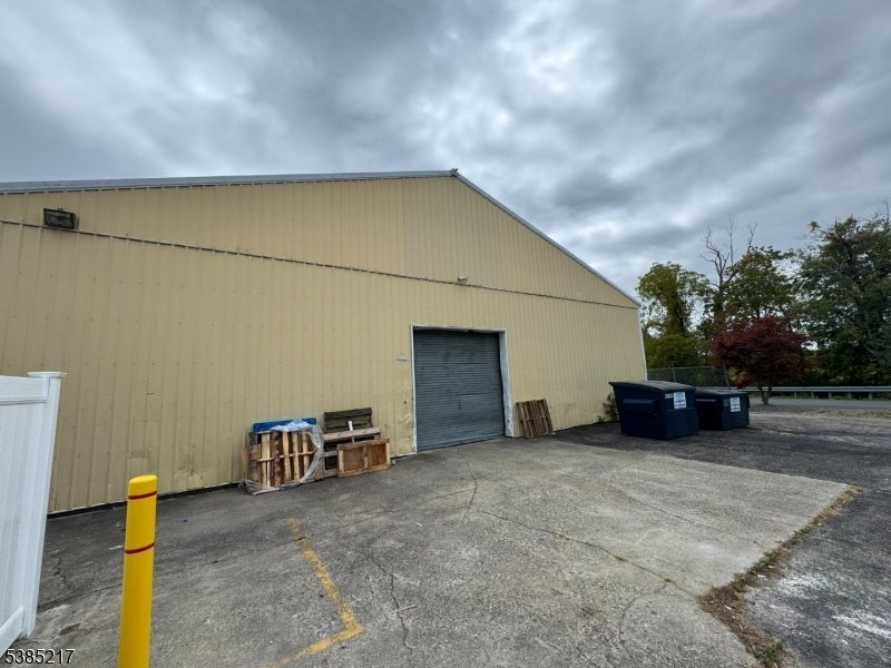 25 Brookside Avenue, Sussex Boro