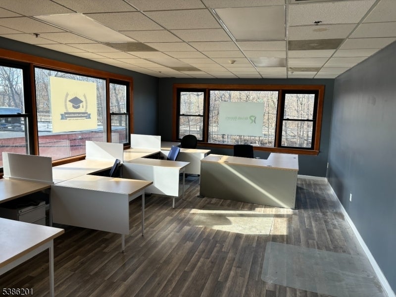 Photo of Listing #3988080