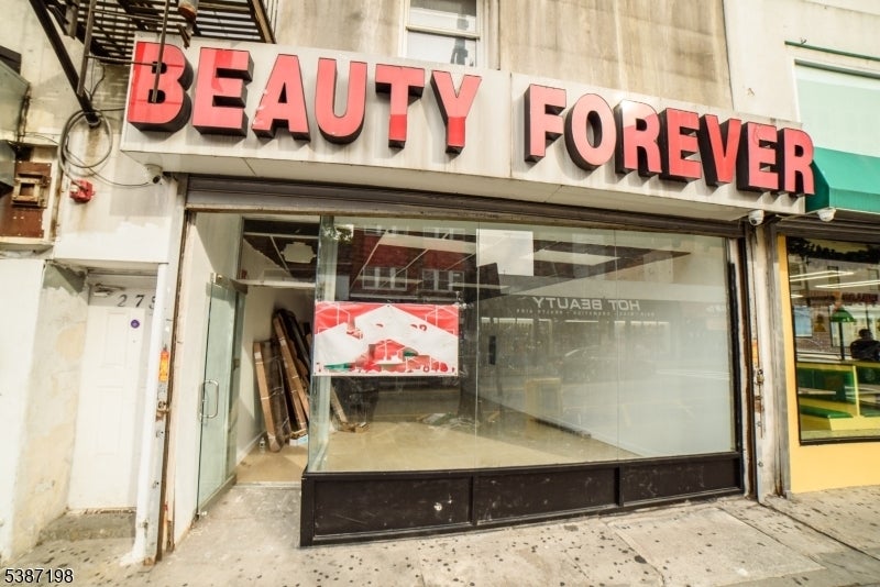 Photo of Listing #3988957