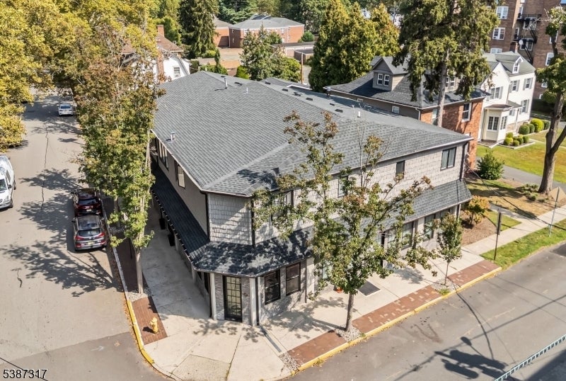 Photo of Listing #3990119