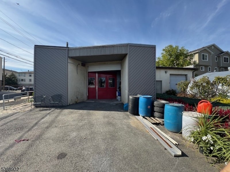 Photo of Listing #3990615