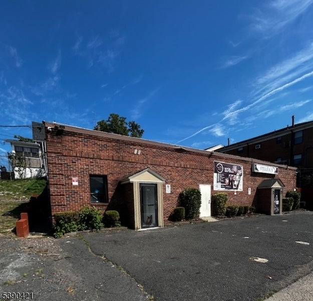 80 Mill Road, Irvington Twp.