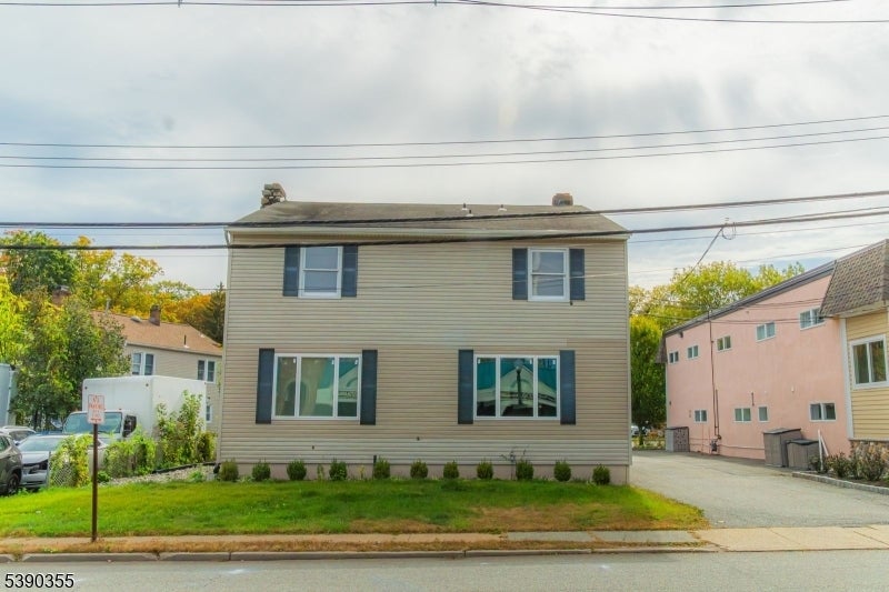 Photo of Listing #3992543