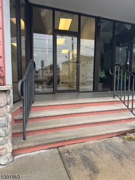 Photo of Listing #3994108