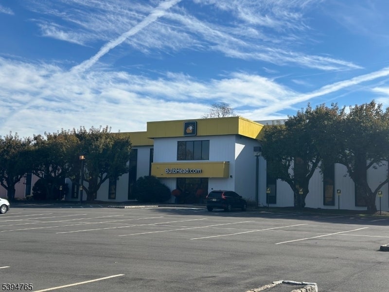 Photo of Listing #3995630