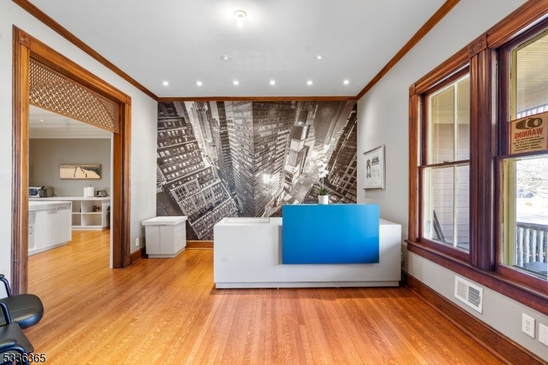 Photo of Listing #3996960