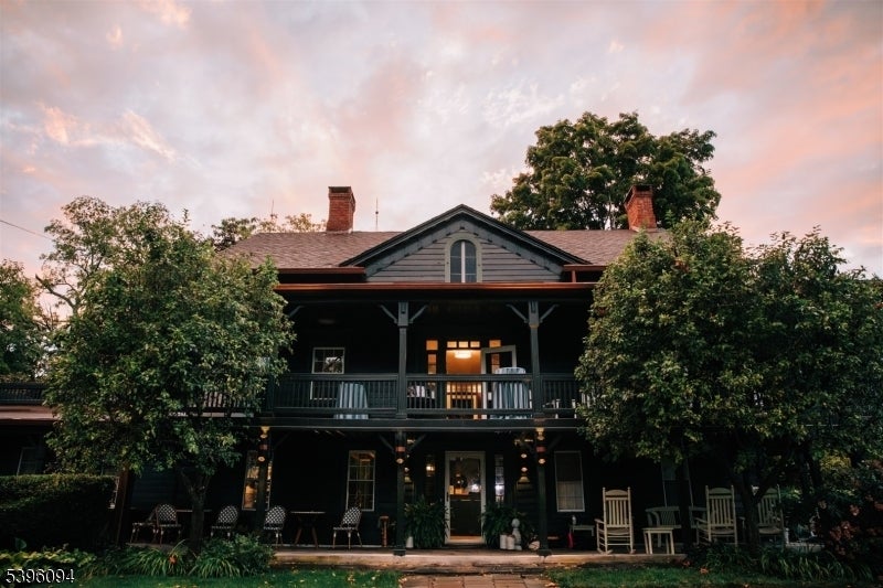 Photo of Listing #3997232